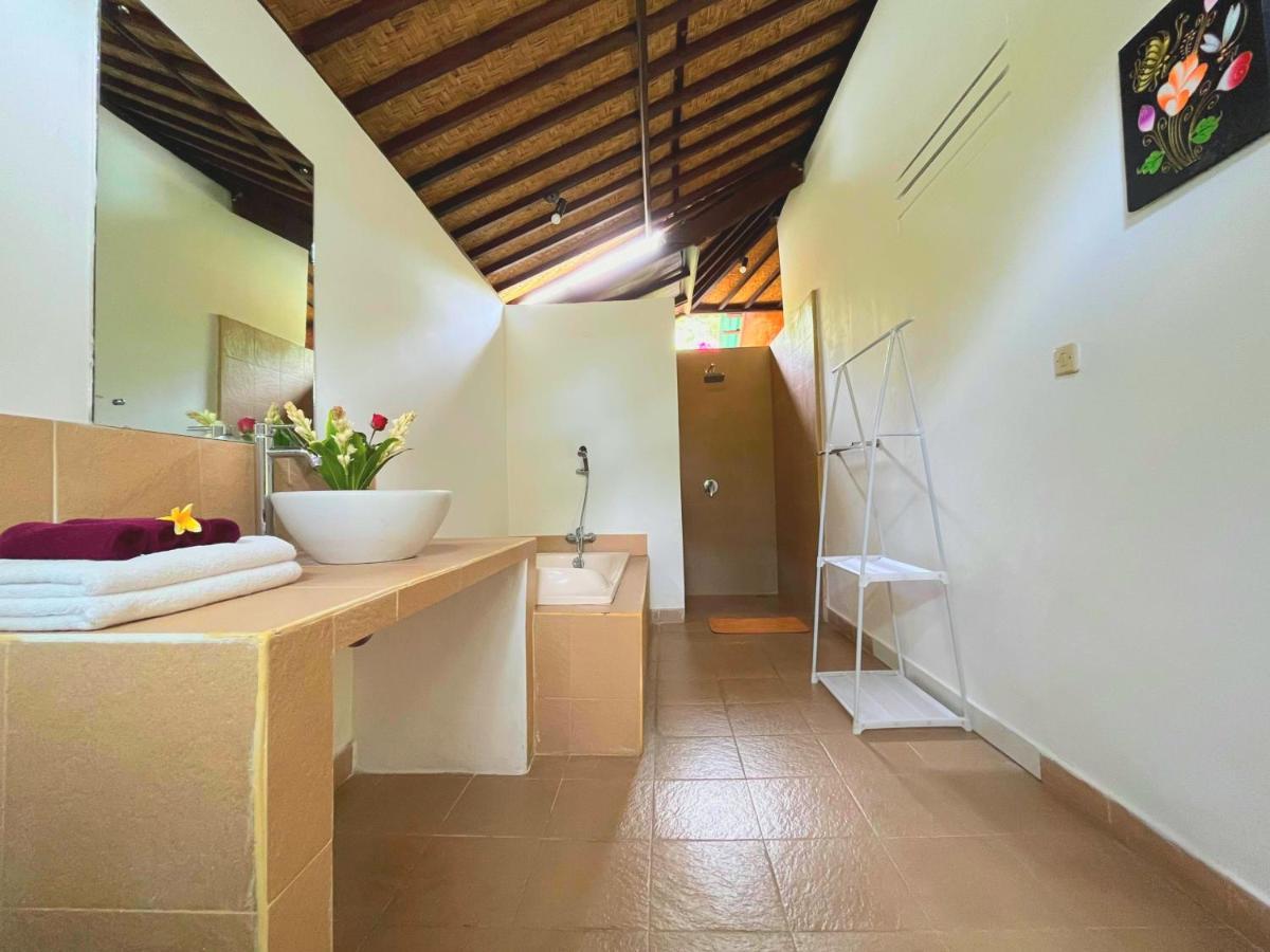 Sari Kembang Villa Ubud 1 エクステリア 写真